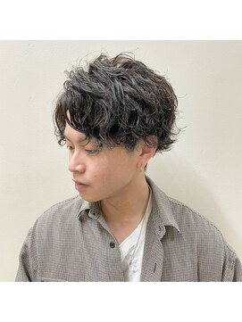 エストアール フクオカ 福岡博多店(est-r. Fukuoka) 【アップバング×スパイラルパーマ】