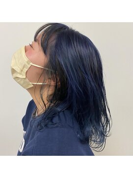 キー(kii) ネイビーブルー　ブリーチカラー　福岡　天神　今泉　薬院