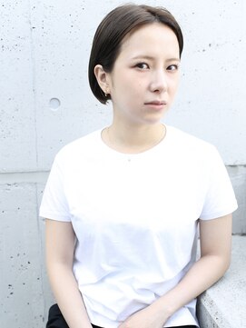 バース(BIRTH) 天神【BIRTH】似合わせカット×センターパート耳かけミニボブ 3