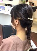 編み下ろしヘアアレンジ