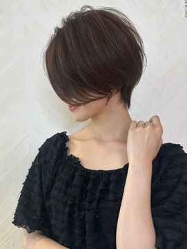 ロンド ストラーダ 心斎橋(Lond strada) ショート×ハイライト白髪ぼかし×マチルダボブ[心斎橋]