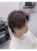 センターパートウルフ縦落ちツイストスパイラルパーマ静岡駅