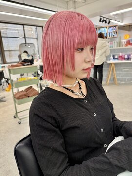 ヒビヲ(HIBIO) ショートボブ切りっぱなしボブタッセルボブ韓国 ピンクベージュ