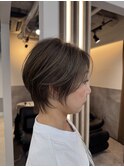 大人美人ショート/レイヤーカット/白髪ぼかし/博多
