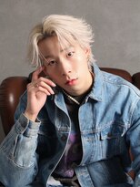 ウシワカマルガーデン(ushiwakamaru Garden)&nbsp;フェザーショート/ブロンドカラー/シースルーフェザー