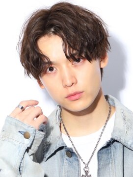 men's salon es. 新宿 メンズカット/メンズパーマ/メンズヘア【メンズサロン エス】 ニュアンスパーマ/波巻きツイストスパイラル[新宿/メンズ/men's]