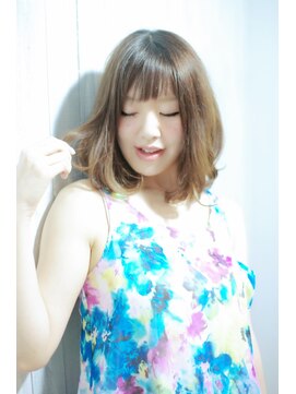 ヘアリゾート ラグーン(hair+resort lagoon) 夏ボブ 無造作グラデーションカラー