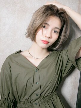 リリアン 表参道(relian) アッシュベージュカラーで透明感プラス