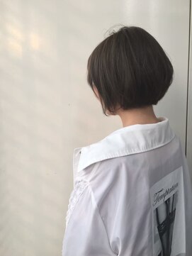 ジーナ 博多(Zina) [Zina]ショートボブ♪アッシュブラウン♪