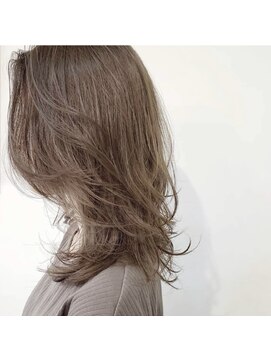 エストアール フクオカ 福岡博多店(est-r. Fukuoka) 大人ゆるミディレイヤー