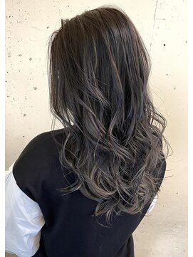 ヴォアソルヂェガーデン(Voasorte GARDEN) 【KIKA】バレイヤージュ×グレー