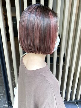 ヌーク(nuuk) ミニボブ(レッドブラウンハイライトグラデーション)