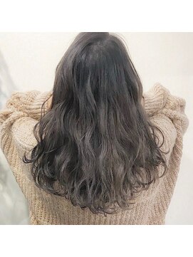 アニータバイガネイシャ(Aujua anita by ganesha) ラベンダーグレージュ×シースルーハイライト#髪質改善#長浜