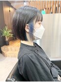大人かわいいインナーカラー 前下がり小顔ショートボブ