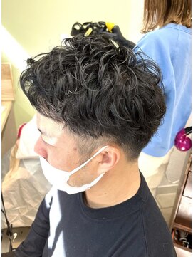 テトラ バイ ネオリーブ 横浜西口店(tetra by neolive) メンズショートでもパーマはかけられます！！