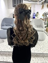 エノルア(enorua)&nbsp;パーティーヘアアレンジ