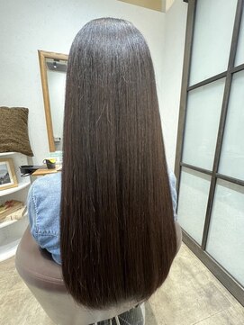 アリアバイエクラート 池袋店(ARiA by ECLART) 切りっぱなしストレート/髪質改善縮毛矯正