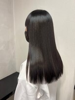 OHI 赤羽店 艶髪ストレートロングヘア★髪質改善/ 縮毛矯正(30代40代)