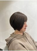 ショートボブ