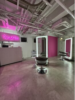 ロサ ファイブヘアー(Rosa..5Hair)の写真/【最上級プルエクステ使用】店内はおしゃれな雰囲気で写真映え★韓国トレンドスタイルが得意なサロンです♪