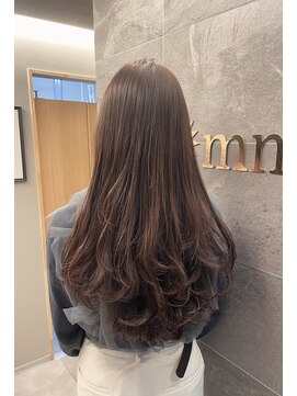 オマージュ(Hommage) ロングハイレイヤースタイル