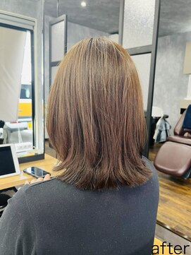 タイ(~tie.) レイヤーボブ