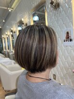 リトルフェイスウノ 新越谷西口駅前店(little face UNO)&nbsp;ハイライトショート♪