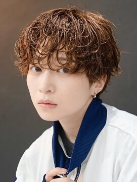 グッドタイムエフティフィフス 横浜西口(GoodTimes ft.fifth) 横浜シャドウパーマ緩めスパイラルパーマフェザーパーマツイスパ