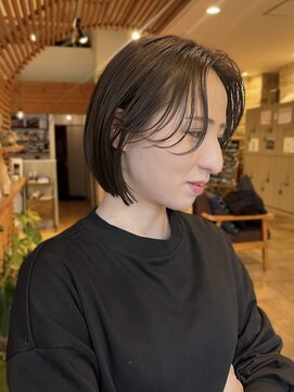 マッシュ アドベ 八戸ノ里(MASHU ADOBE) 赤みを消すオリーブカラーで大人っぽさアップ