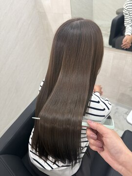 ミヨン 京橋店(miyon) 【miyon】韓国レイヤーカット×暗髪カラー×髪質改善