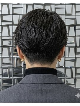 アマンドール(Aman D'or) 【佐久間】シャドウパーマ韓国風ビジネススタイル