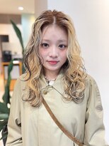 デコラ DECOR&nbsp;ホワイトベージュ×ルーズウェーブ