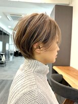ビューエヒメ(VIEW EHIME)&nbsp;20代30代40代小顔レイヤーひし形ショート