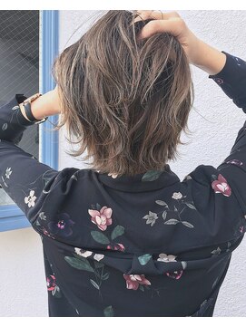 ビューティーサロン ペイジ(Peige) 【Peige】ハイライトで立体感あるヘアスタイルに♪