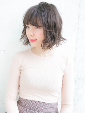 ルティア 池袋(Lutia) ゆるふわショートスタイル