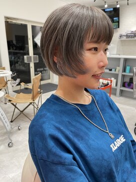 キューカンバー(CUCUMBER) ハイトーンのショートボブ！！