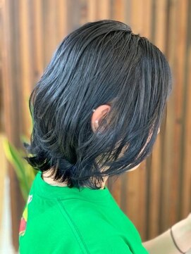 クオリス 上福岡店(QUALIS) 黒髪/耳掛け/デジタルパーマ/無造作/20代30代40代/ミディアム