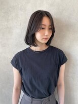 ミューバイケンジ(miu by KENJE) miu&清水大誠　顔周りレイヤーボブ　アッシュカラー　黒髪