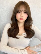 ルームバイシー 新宿(Loom. by Sea) イメチェン×美髪[ワイドバング/韓国/新宿/顔まわり]