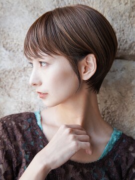 カライング(ing) 30代40代50代◎大人ナチュラルレイヤーショートボブ