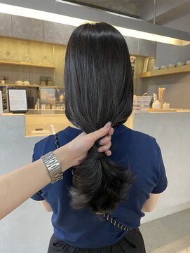 ミー(mii) ダークグレージュ/ブルーブラック/暗髪カラー