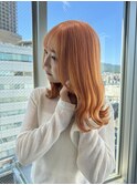 ペールオレンジ