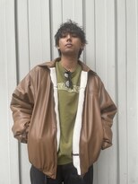 オンド(Onde)&nbsp;大人っぽくラフに決まるシャドウパーマ！ニュアンスデザイン