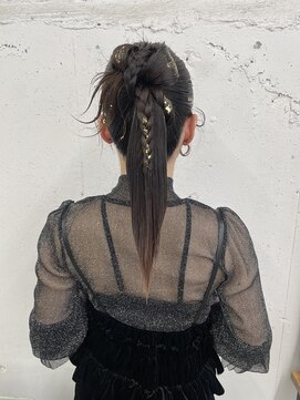 ソーソー(SoSo) 《soso》お呼ばれタイトヘア