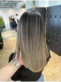 contrast beige balayage