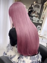 ジィルム(XELM)&nbsp;ハイライトカラーミルクティーベージュレイヤーカット