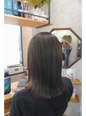 透け感ブラウン/外ハネロングボブ
