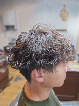 ウィズ(WITH) 波巻きパーマ