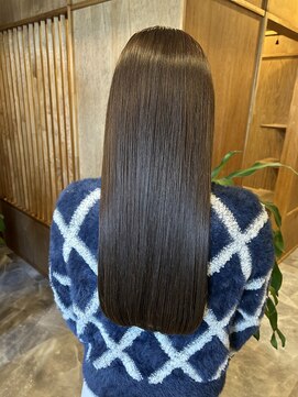 トゥーリ 大野城下大利店(tuuli) 【大野城下大利店】ハリコシを与える髪質改善ケア