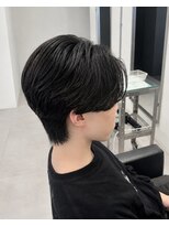ボンドストーリーホワイト(BondStory White)&nbsp;毛流れセンターパート
